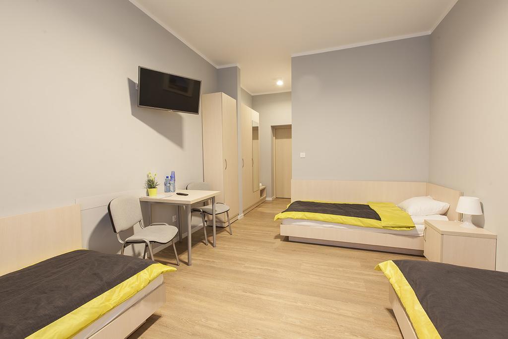 Inwest Osrodek Szkoleniowo-Wypoczynkowy Hotel Smardzewice Exterior photo